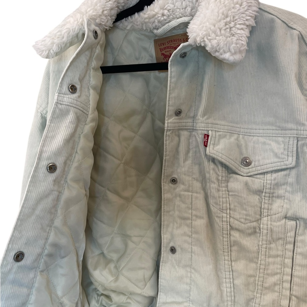 Levi's Women's Soft Mint Green Sherpa-Lined Denim Jacket Size Small - Picture 5 of 12